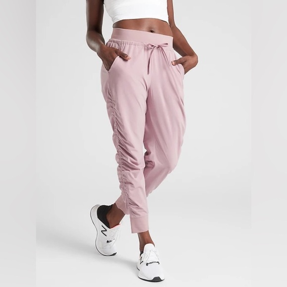 Athleta Attitude Sugarplum Mauve Dusty Rose Pink Athletic Jogger Pants 6 Tall - Picture 1 of 16